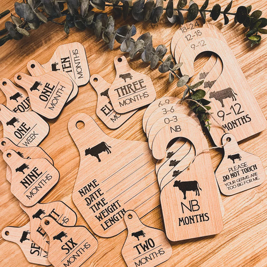Cattle Ear Tag Baby Closest Hangers With Milestone Cards